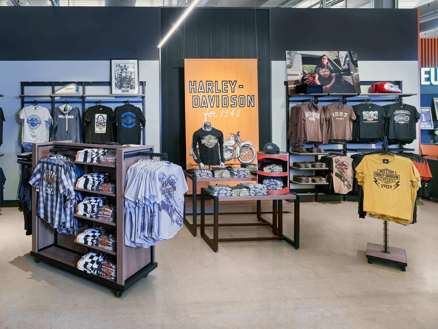 Harley Davidson Museum Shop OPTO International Modular Custom Retail Displays