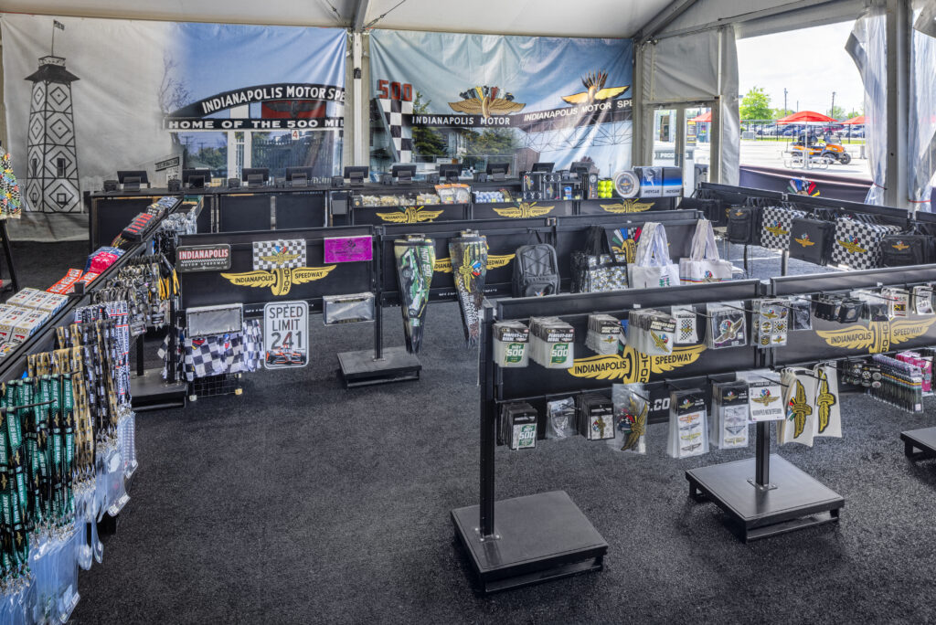 Winding queue line with Indianapolis 500 merch
