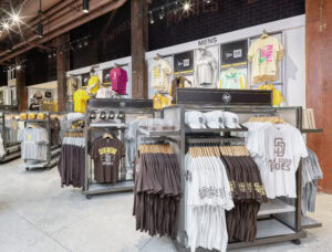 padres freestanding shirt racks