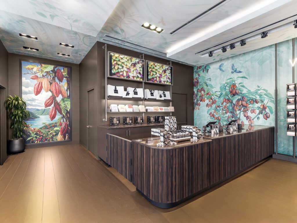 Front desk cash wrap with backdrop